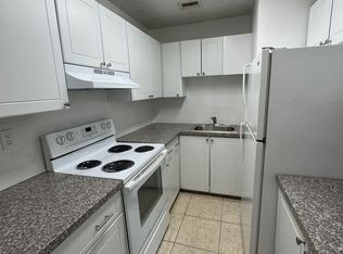 2001 Dewey St APT 5, Hollywood, FL 33020
