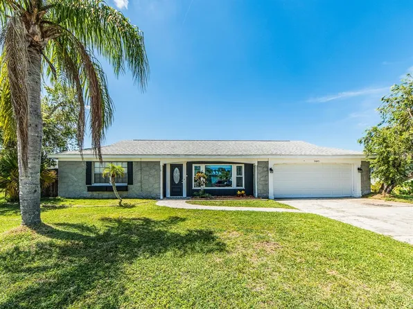 3645 Overland Dr, Holiday, FL 34691