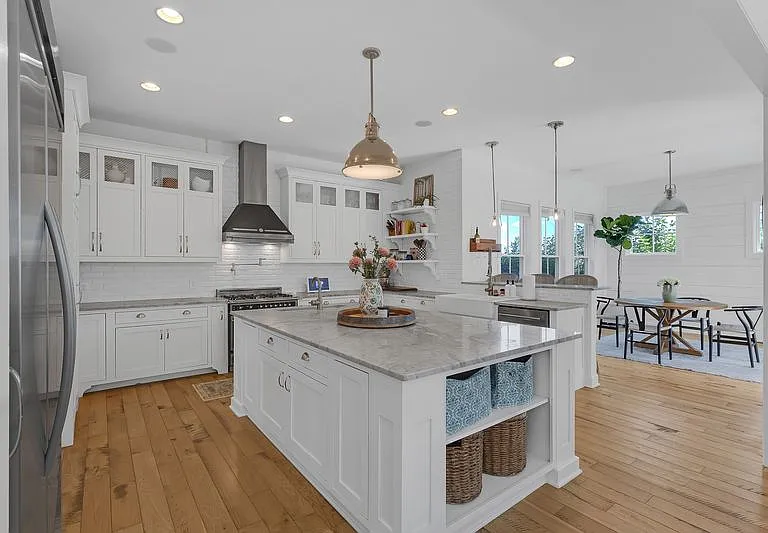 10420 Pagoda Way — Photo 5