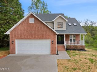 8860 Brucewood Ln, Knoxville, TN 37923