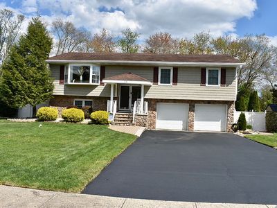11 Yorkshire Dr, Toms River, NJ, 08753