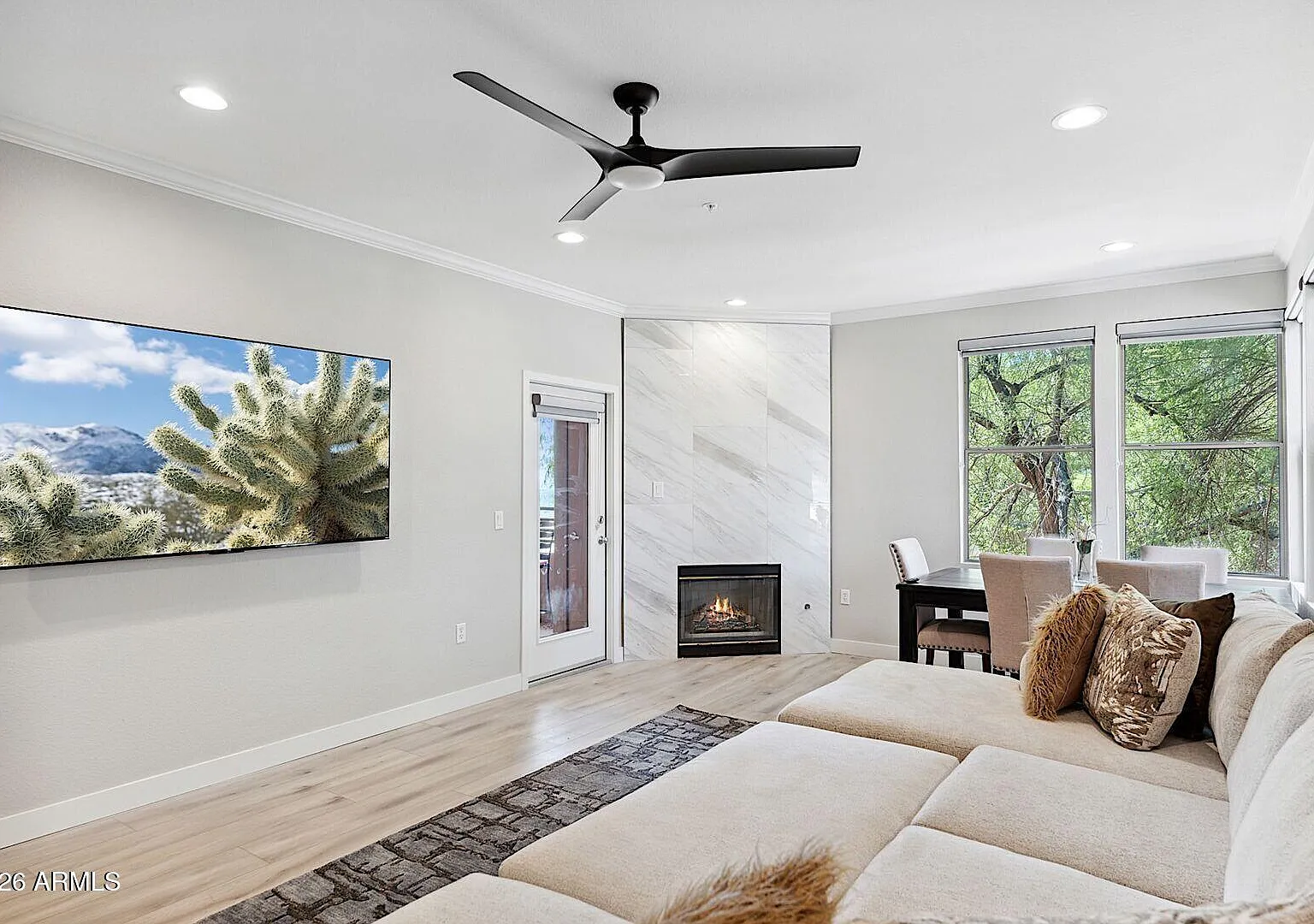 2 bed, 2.0 bath, 1149 sqft, $2,300 — Photo 2