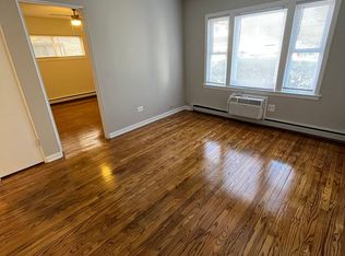 6933 Stanley Ave #SB-12, Berwyn, IL 60402
