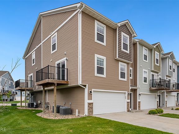 2nd image of 2714 NW Kate Shelley Ln
