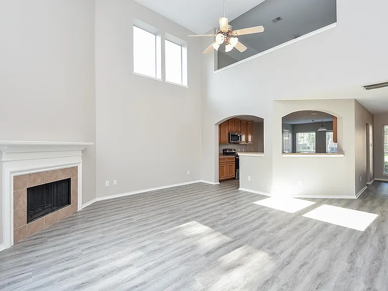 3935 Carters Lake Dr — Photo 4