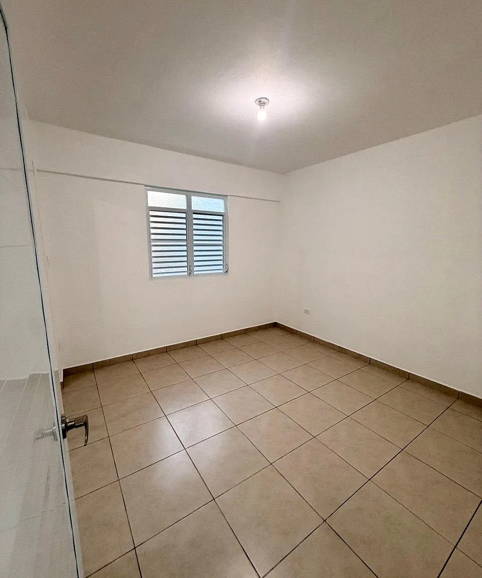 1 bed, 1.0 bath, 500 sqft, $750 — Photo 4