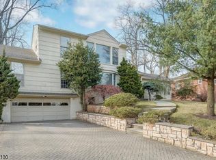 15 Rock Spring Rd, West Orange, NJ 07052