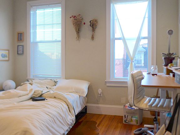 3rd image of 155 Hillside St