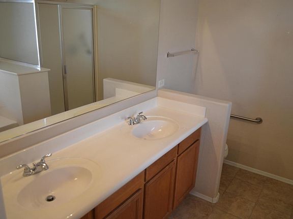Double Sink in Master Bath