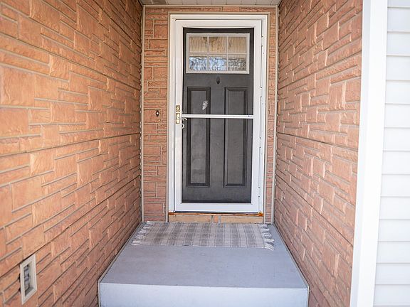 4th image of 1345 Poulson Rd