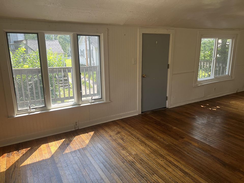 1st image of 5274 Central Ave APT 3