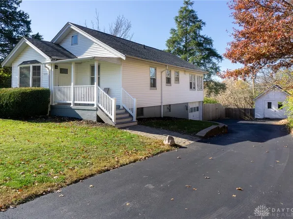 1031 Burns Ave, Cincinnati, OH 45230