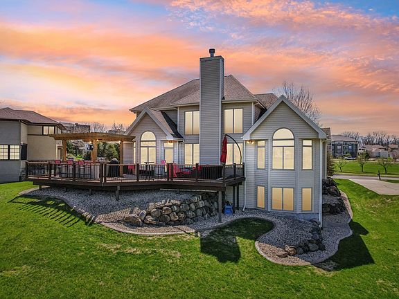 5th image of 26 Kingswood Cir