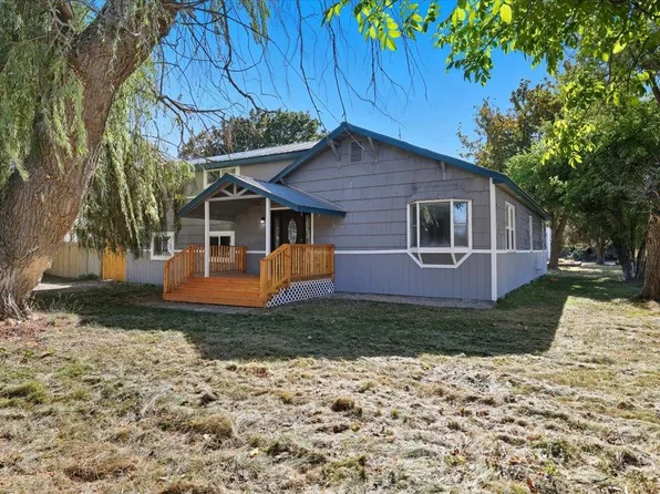 204 E Campbell St, Medical Lake, WA 99022