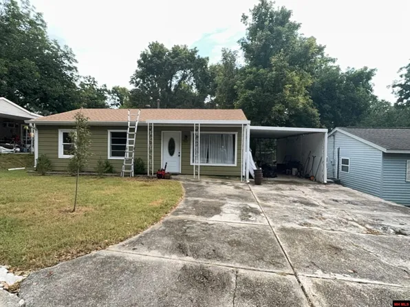 502 South St, Flippin, AR 72634