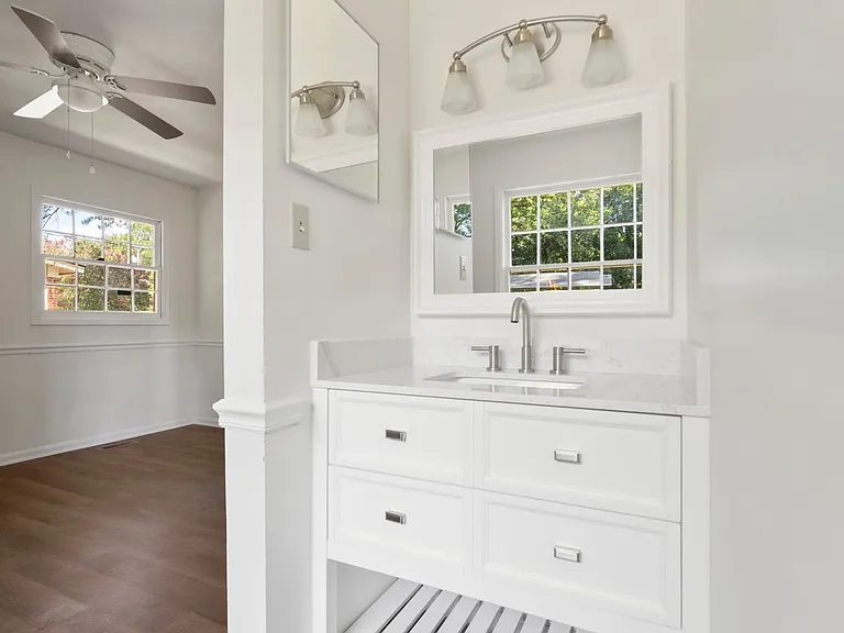 632 Rock Spring Rd — Photo 21