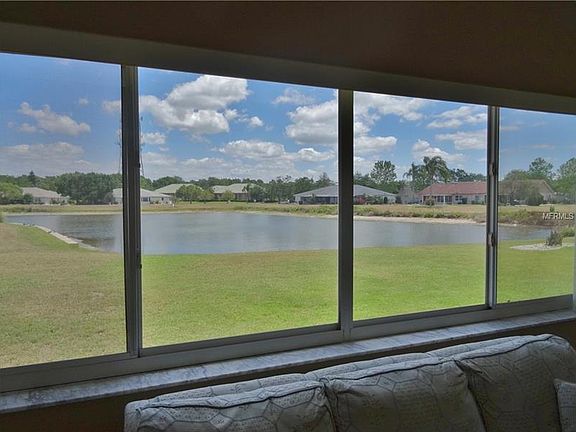 2nd image of 203 Sola Ln