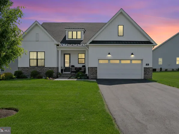 216 Nelson Dr, Ambler, PA 19002