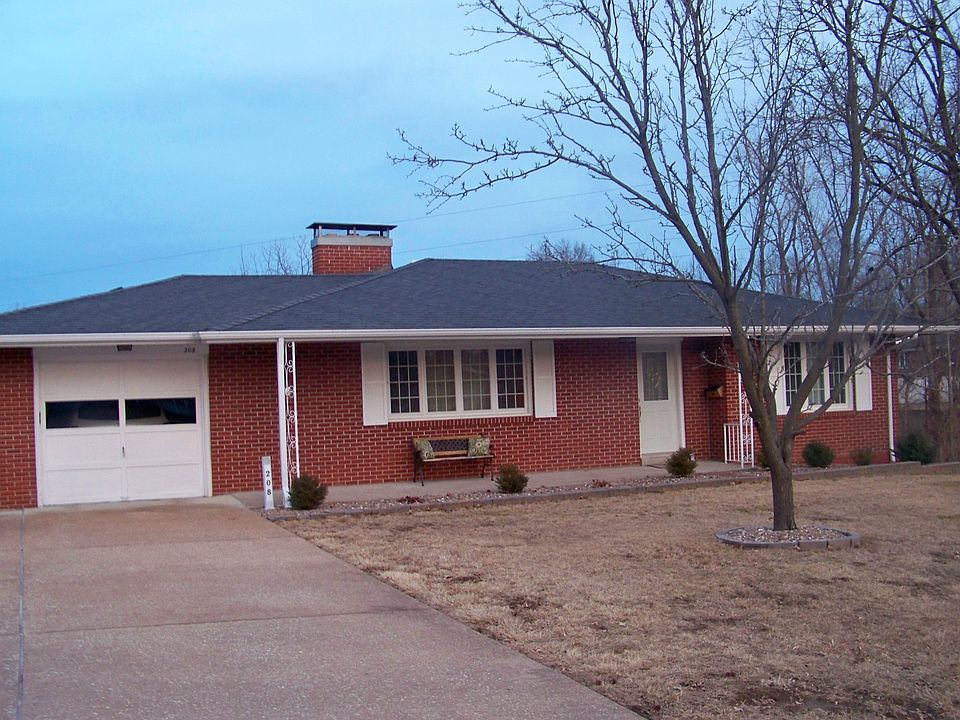 1st image of 208 Norris Dr