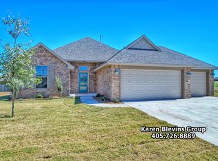 8908 Scarlet Blvd, Yukon, OK 73099