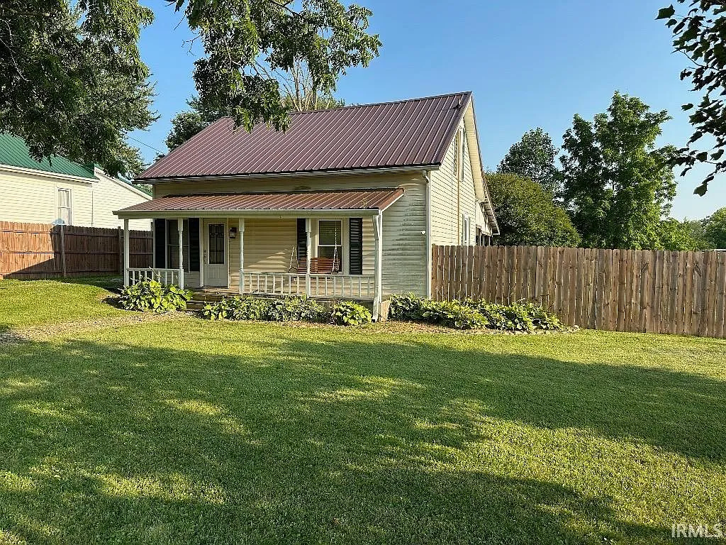 1353 W County Road 100 S photo 1