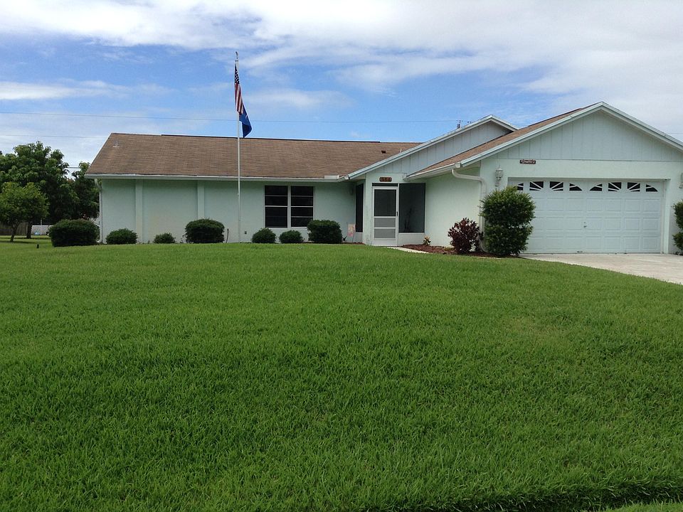 1st image of 514 NW Azine Avenue