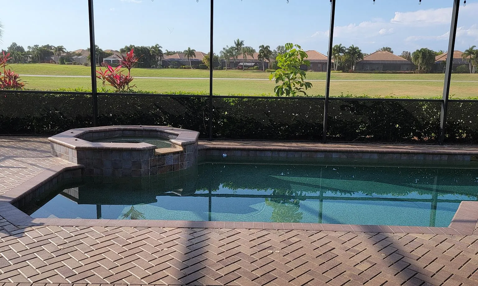 3 bed, 2.5 bath, 2361 sqft, $6,000 — Photo 1