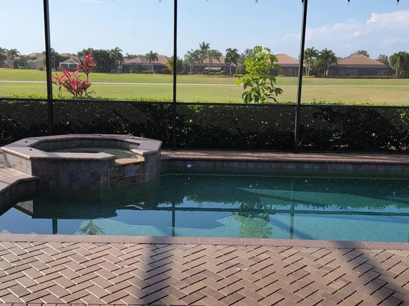 7809 Heritage Grand Pl, Bradenton, FL 34212
