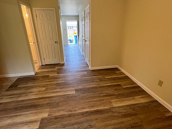 4th image of 2602 Girard Ave