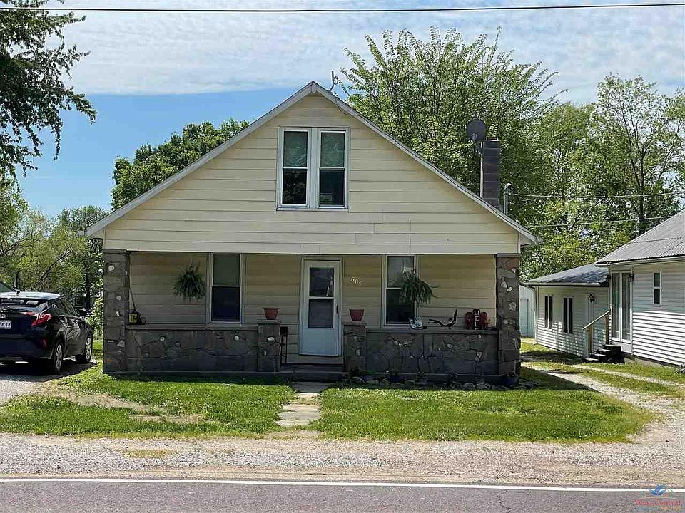 1st image of 605 W Main St