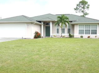 657 NW Cardinal Dr, Pt Saint Lucie, FL 34953