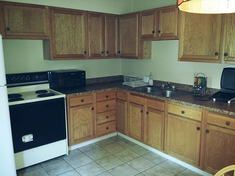 2nd image of 316 Semple St #316A