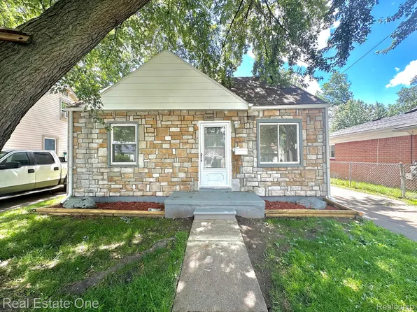 24667 Lehigh St, Dearborn Heights, MI 48125