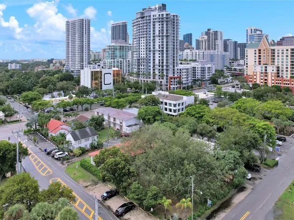 17 NE 9TH Avenue, Fort Lauderdale, FL 33301