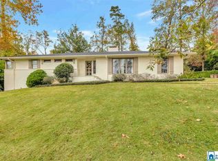 1828 Southwood Rd, Vestavia Hills, AL 35216