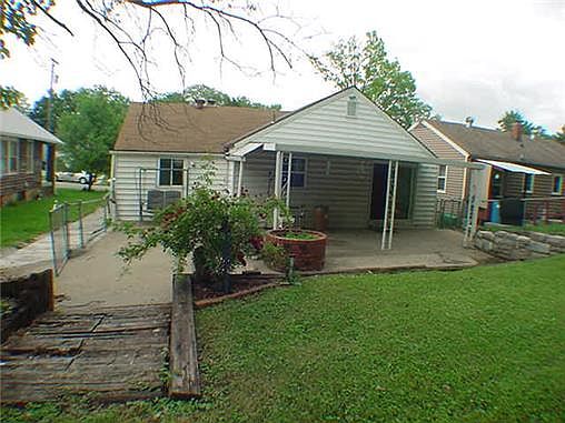 3rd image of 612 N 31st St