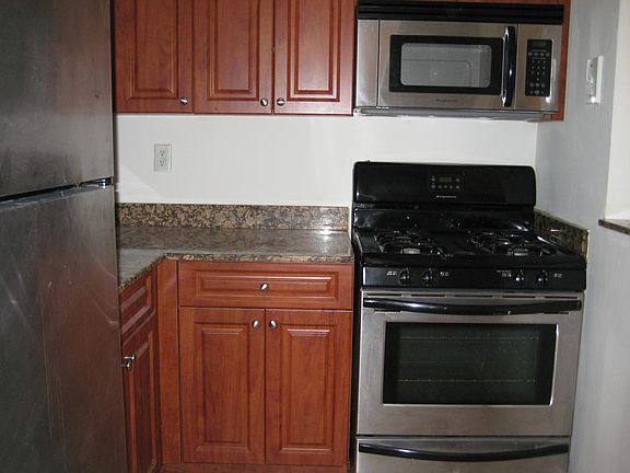 3rd image of 14500 SW 88th Ave APT 223