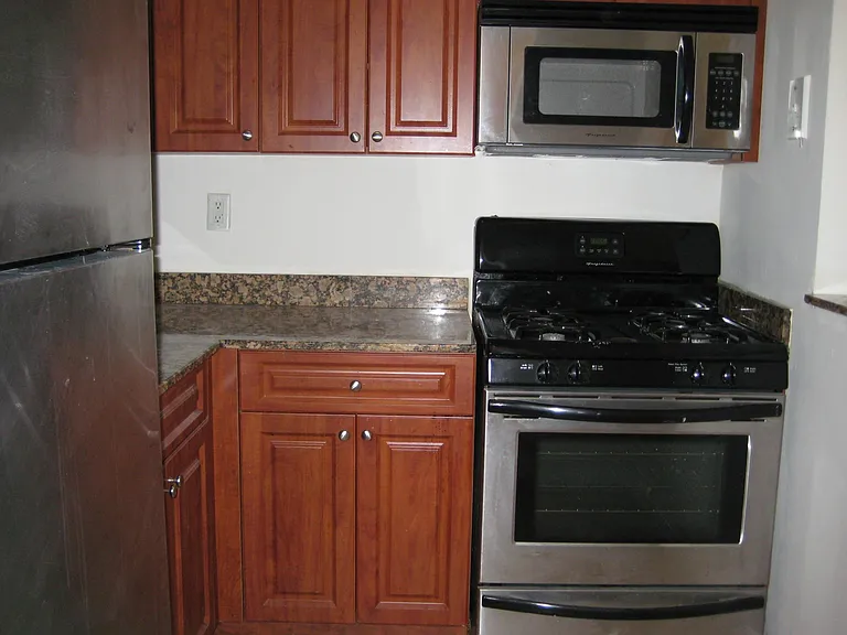 14500 SW 88th Ave #223 — Photo 3