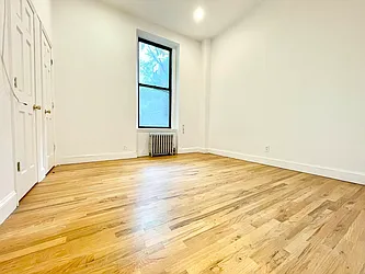 Rented by HOLTON REAL ESTATE INC.