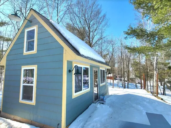 208 Poplar St #F, Turtle Lake, WI 54889