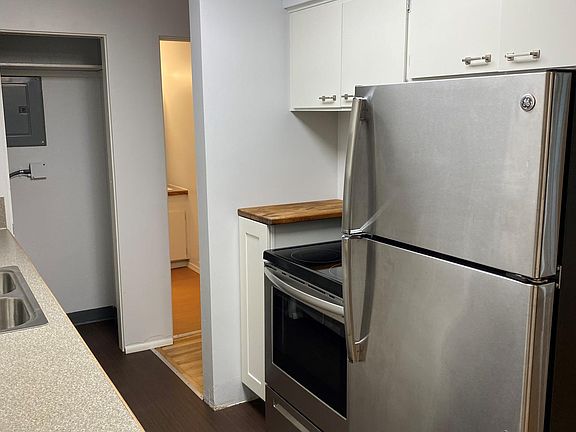 3rd image of 1301 S 5th St APT 3