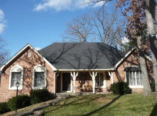 2014 Tower Dr, Jefferson City, MO 65109