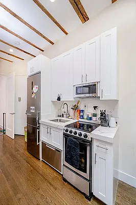 Rented by Douglas Elliman | media 10