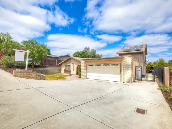 1036 La Solana Dr, Fallbrook, CA 92028