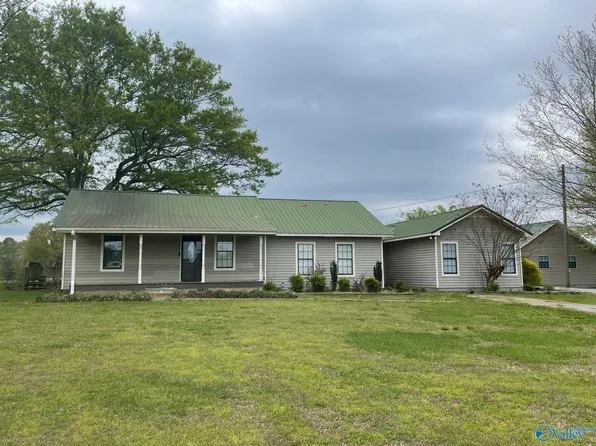 662 County Road 251, Moulton, AL 35650