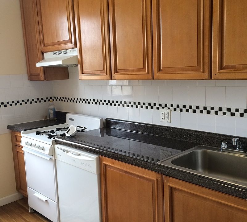 1st image of 400 Ocean Ave APT 1C