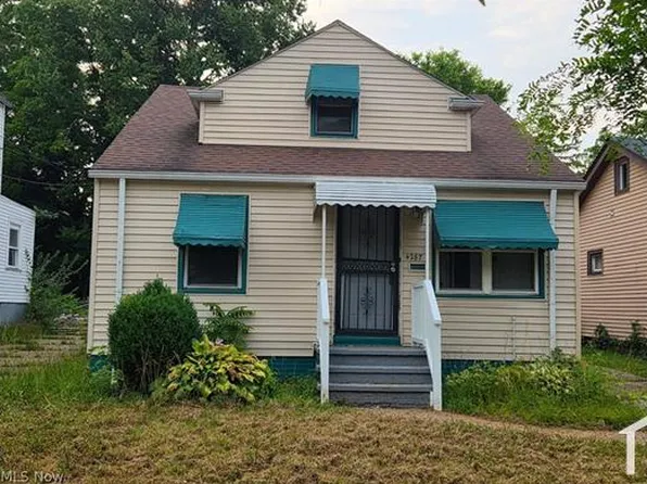 4287 E 162nd St, Cleveland, OH 44128