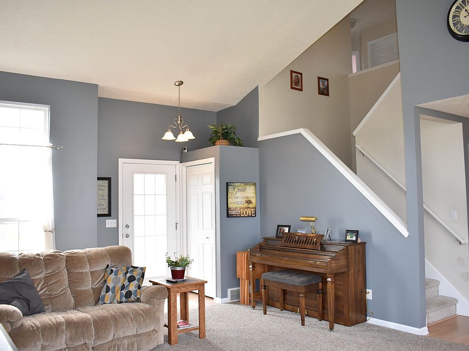1st image of 7239 Pine Valley Dr