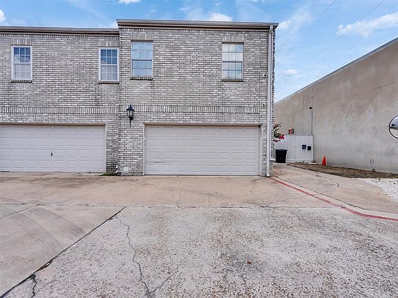 2nd image of 4001 Tanglewilde St APT 605