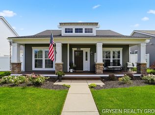6960 E Cottage Ln NE, Rockford, MI 49341